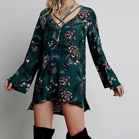 Free People Dresses & Skirts - Free People Floral Print Mini Tunic Dress Sz Small